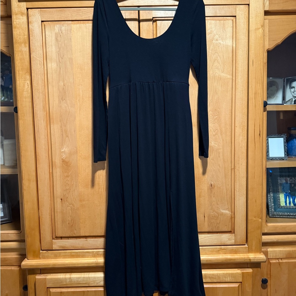 Elegant Black Long Sleeve Dress
